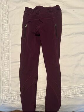 lululemon Zip-Pocket Leggings - Plum slight crop